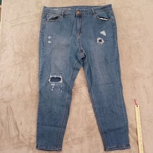 Avenue Jeans Sz 22 Girlfriend Relaxed Slim Fit Distressed Classic Casual Womens